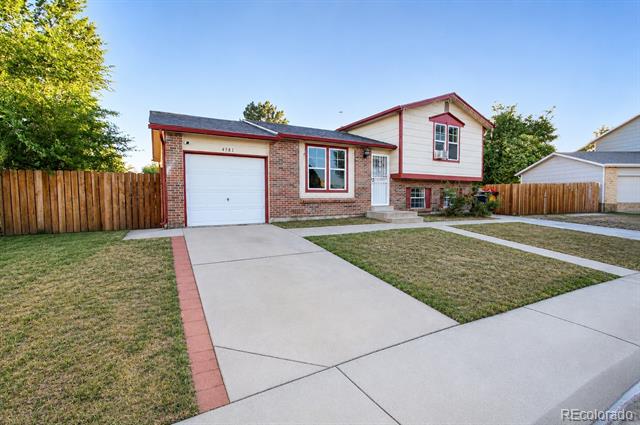 4581 Fraser Way