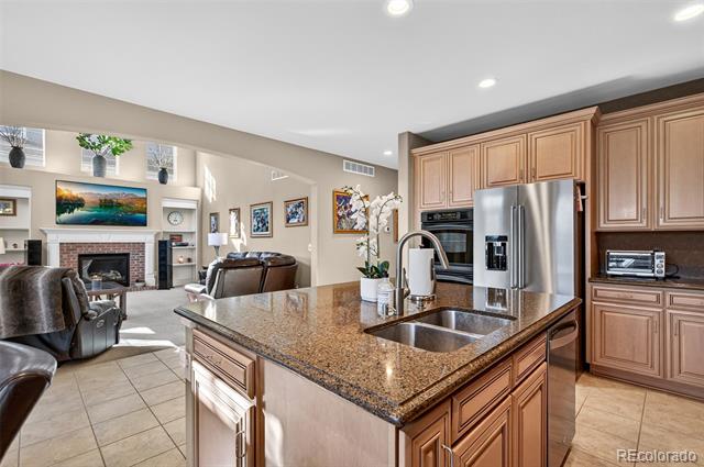 2943 Black Canyon Way