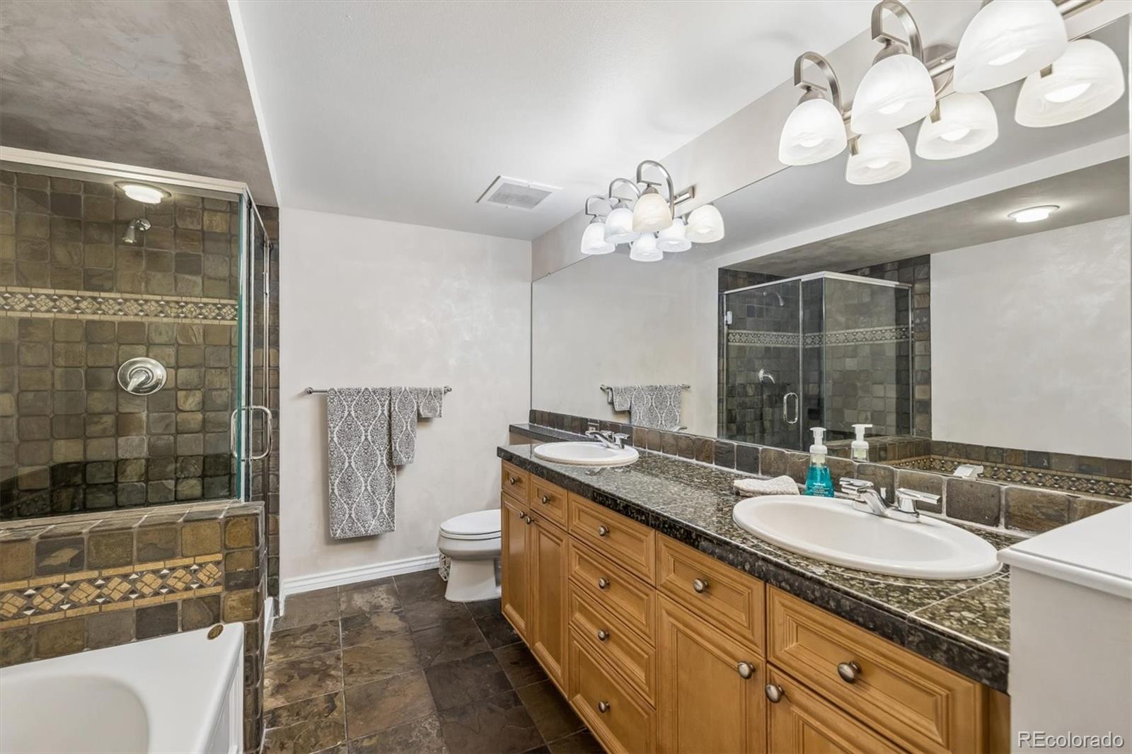 8100 E Union Avenue Unit: 906
