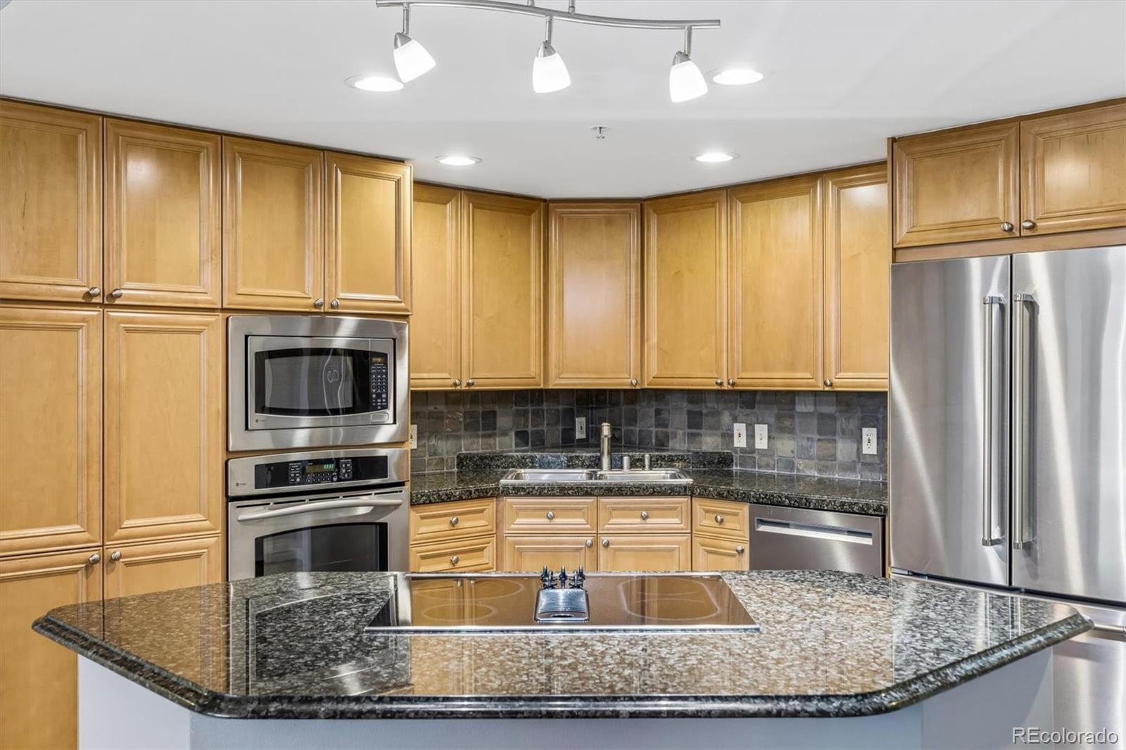 8100 E Union Avenue Unit: 906
