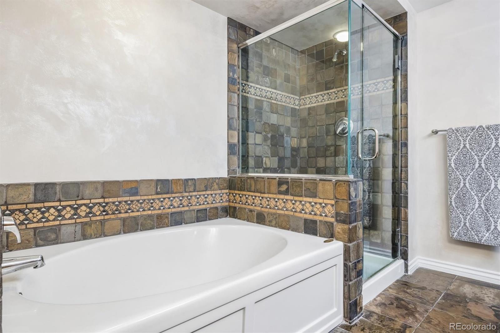 8100 E Union Avenue Unit: 906