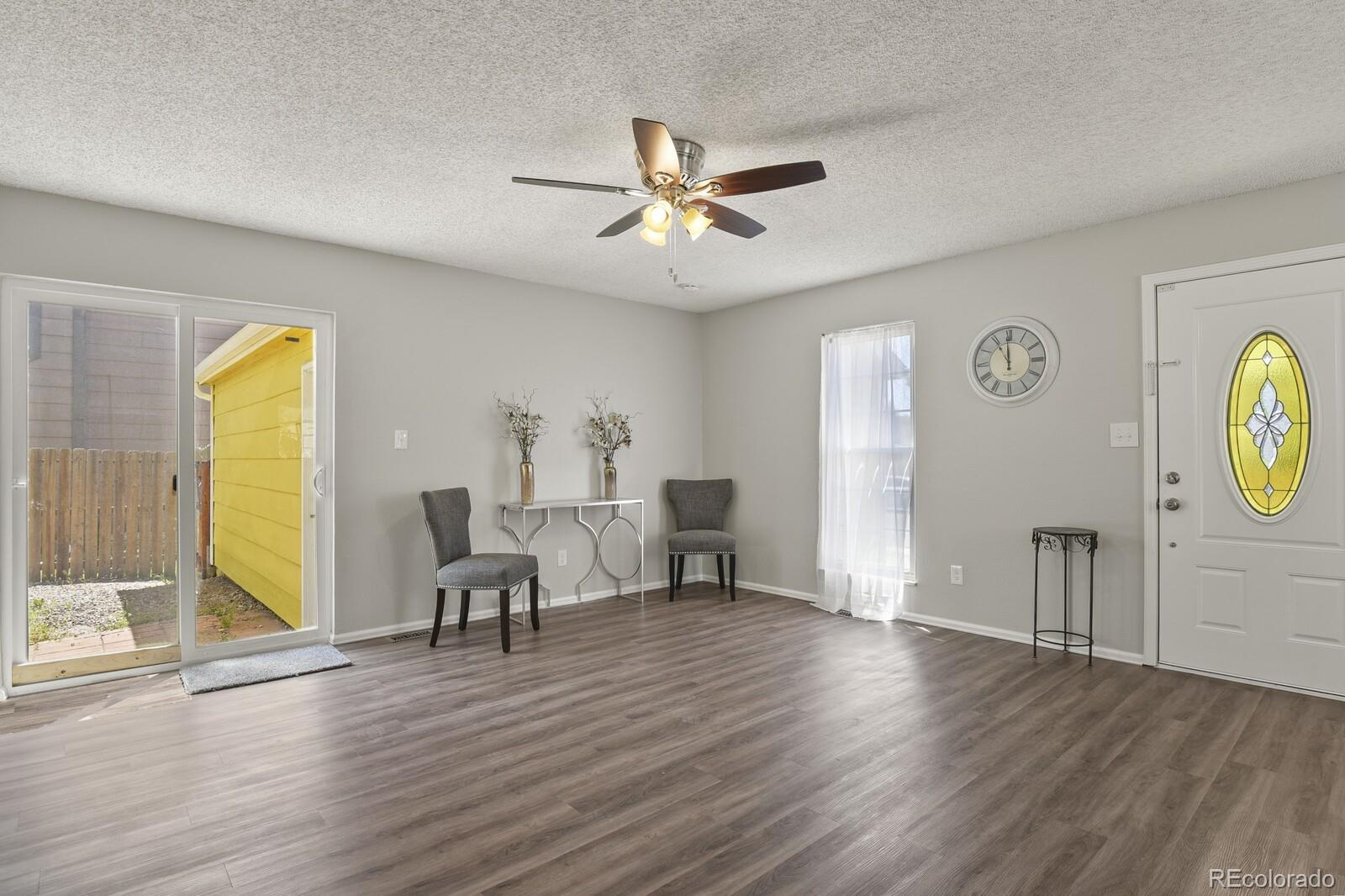 2440 CLARENDON Drive