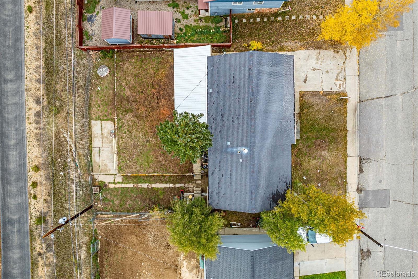 616 W 8th Street