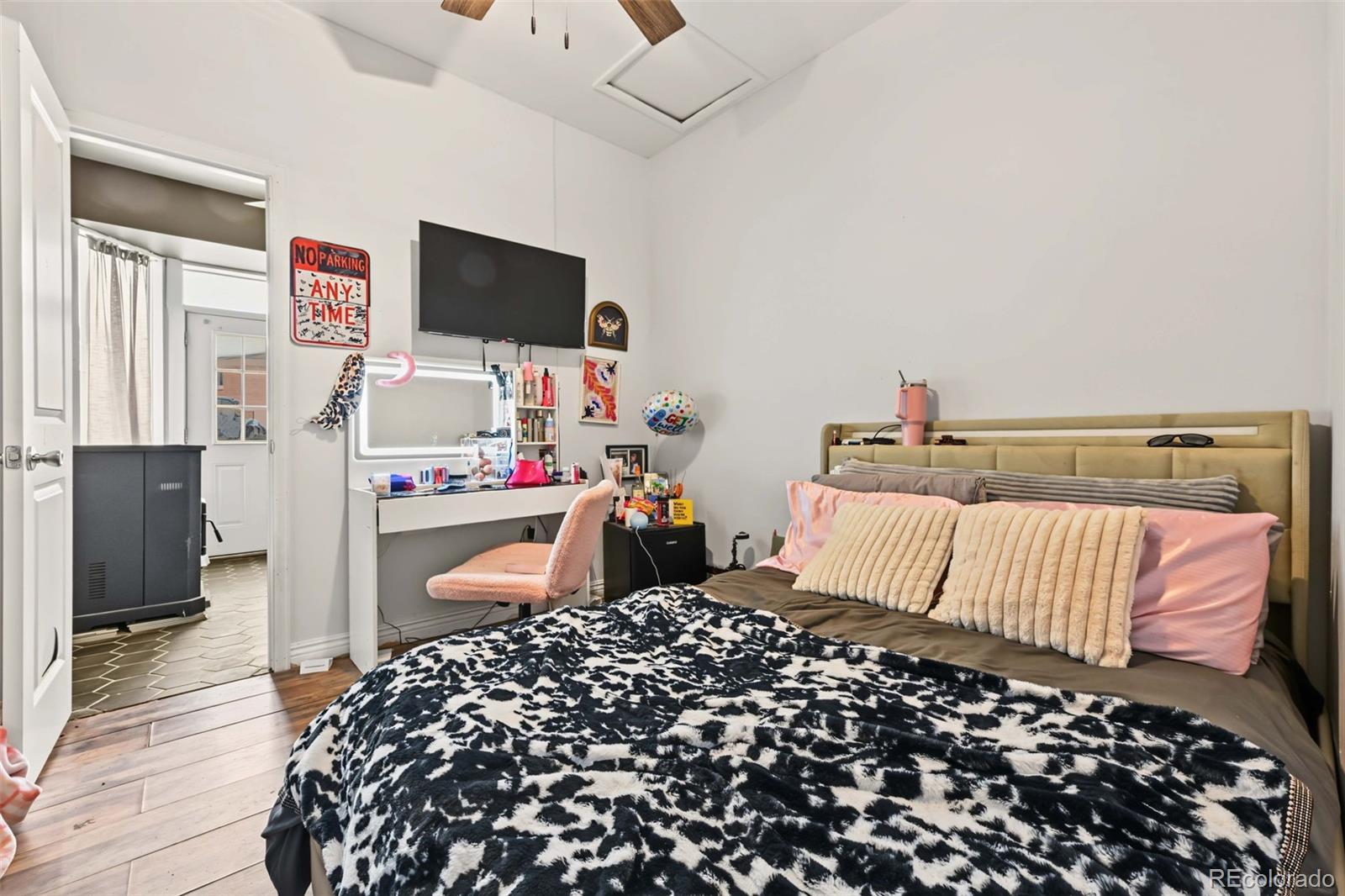 616 W 8th Street