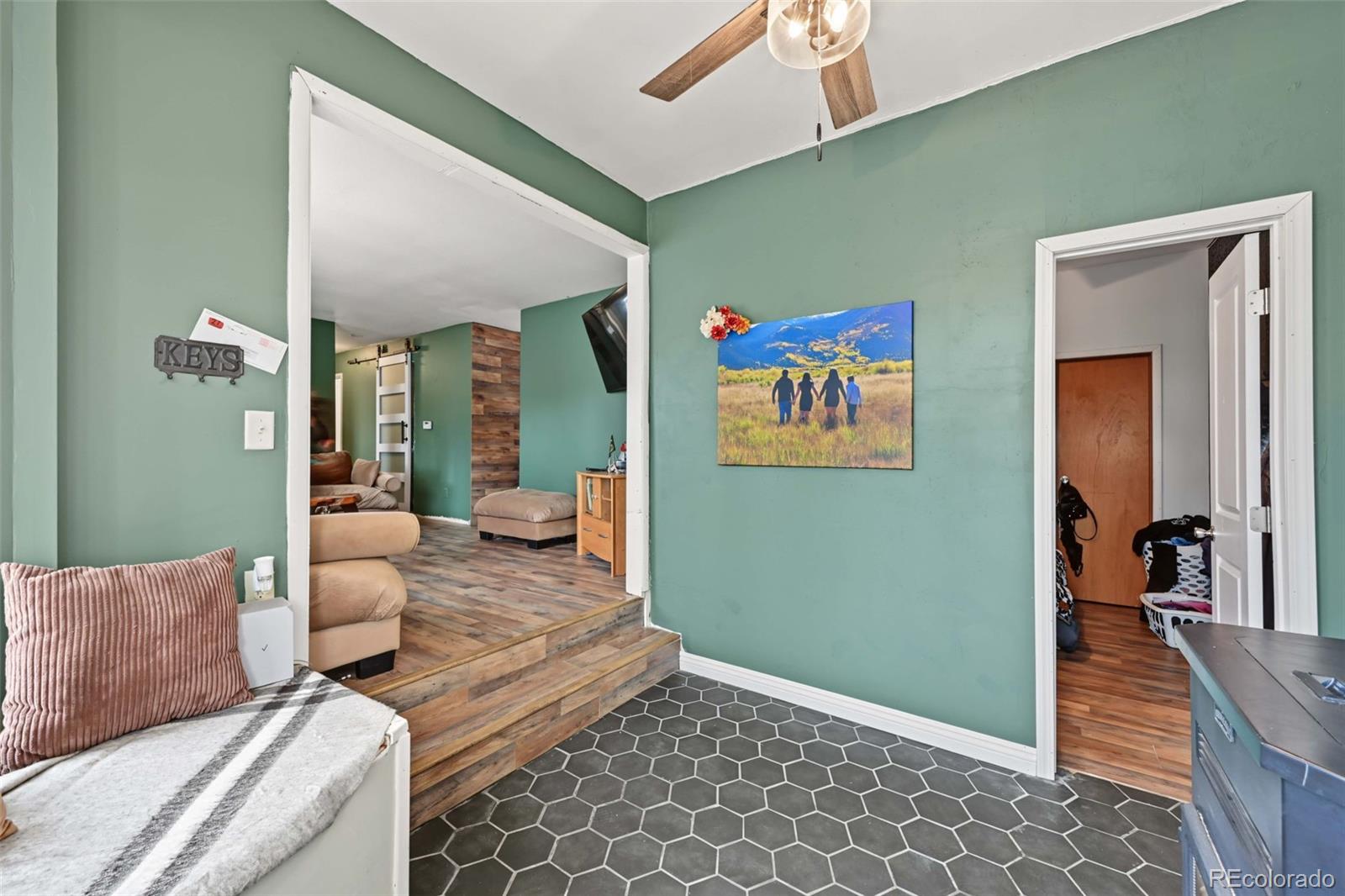 616 W 8th Street