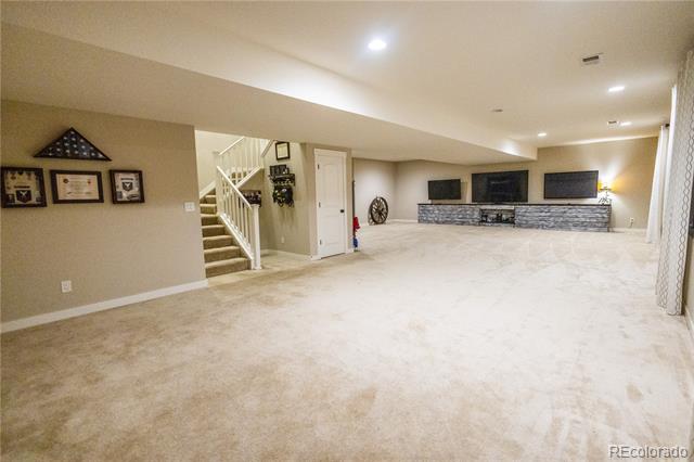 15753 Elizabeth Circle