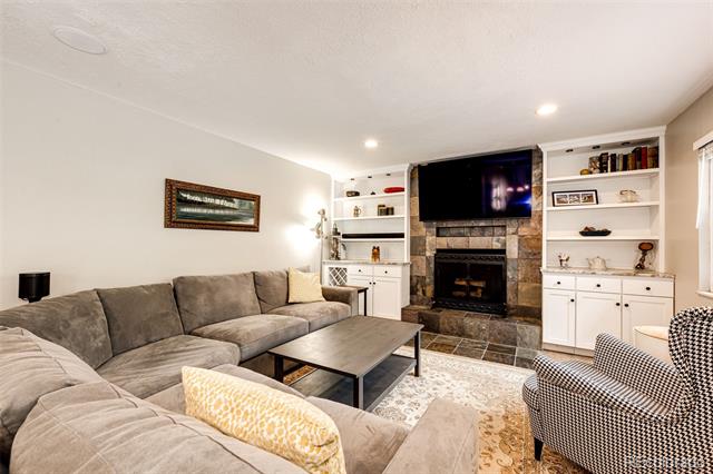 6362 E Weaver Drive