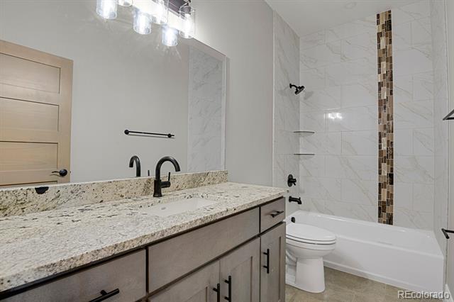 4208 Pinehurst Circle