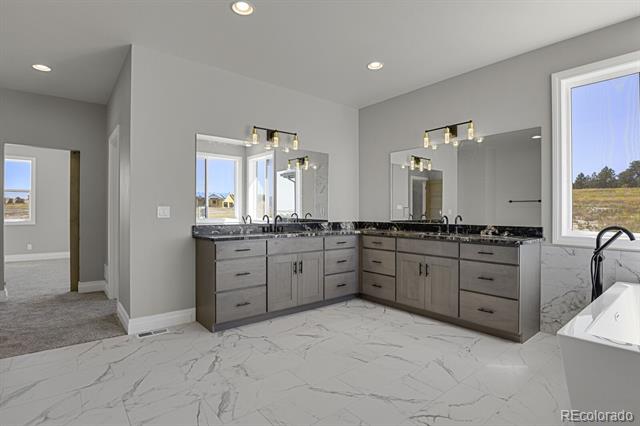 4208 Pinehurst Circle