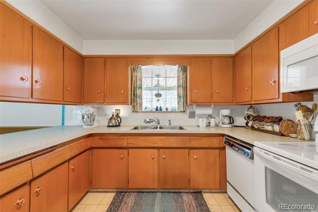 3342 Yarrow Court