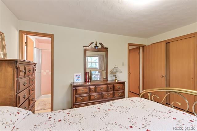 3342 Yarrow Court