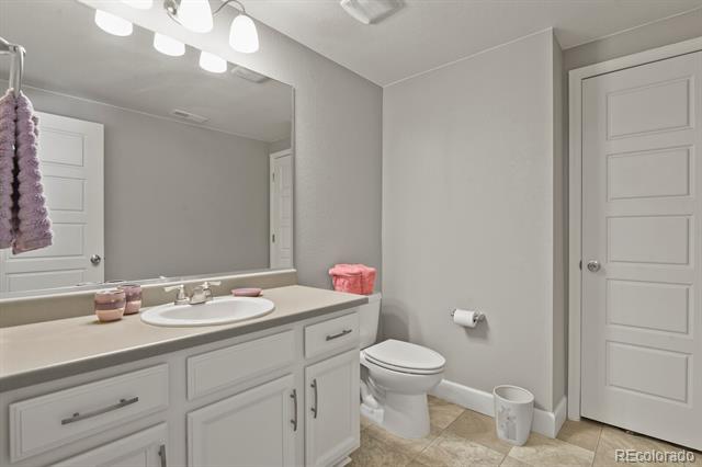 1339 W 171st Place