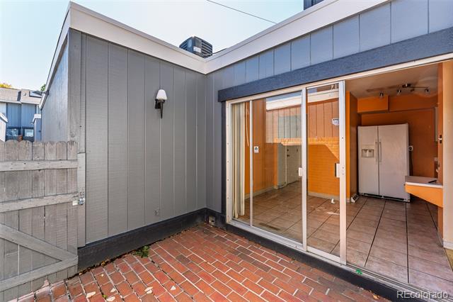 3548 S Hillcrest Drive Unit: 2