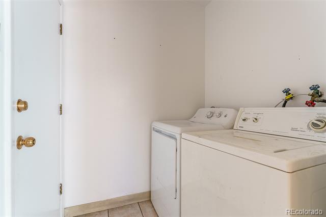3548 S Hillcrest Drive Unit: 2