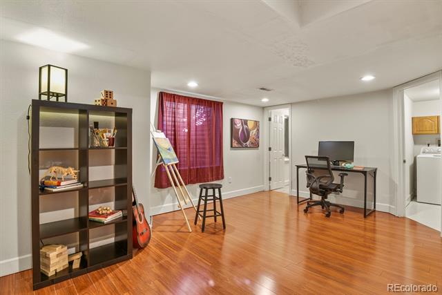 1104 E 130th Drive