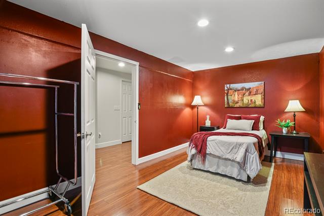 1104 E 130th Drive
