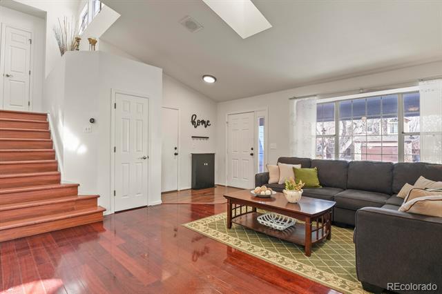 1104 E 130th Drive