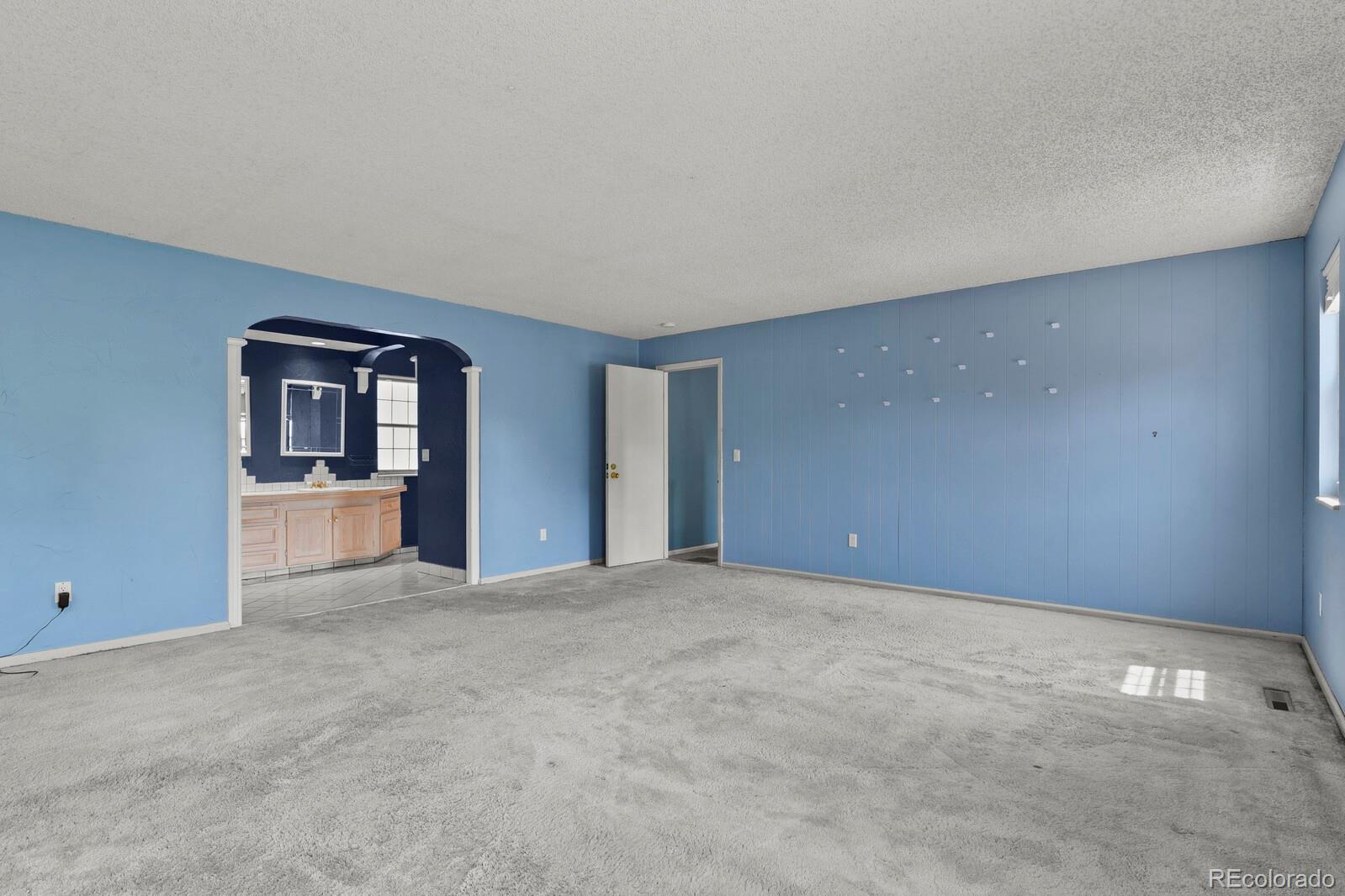 12183 W Tufts Avenue