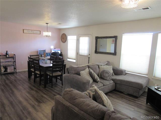 557 Alton Way Unit: A
