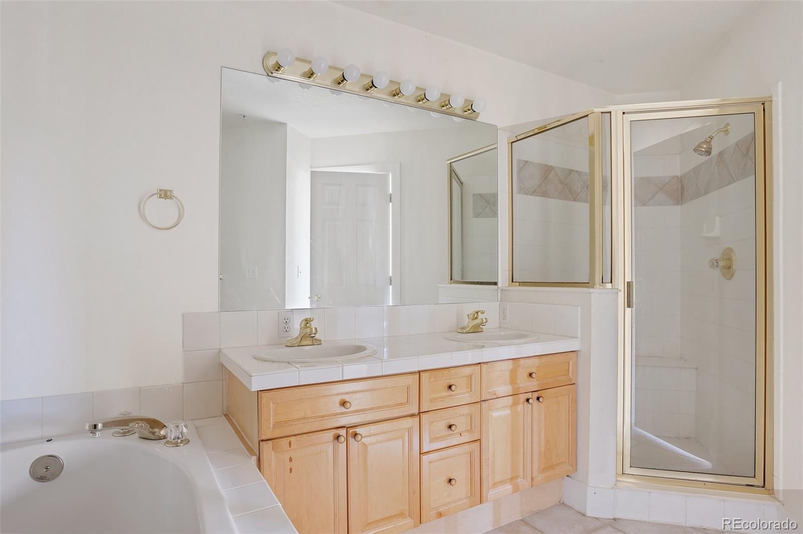 2660 S University Boulevard Unit: I