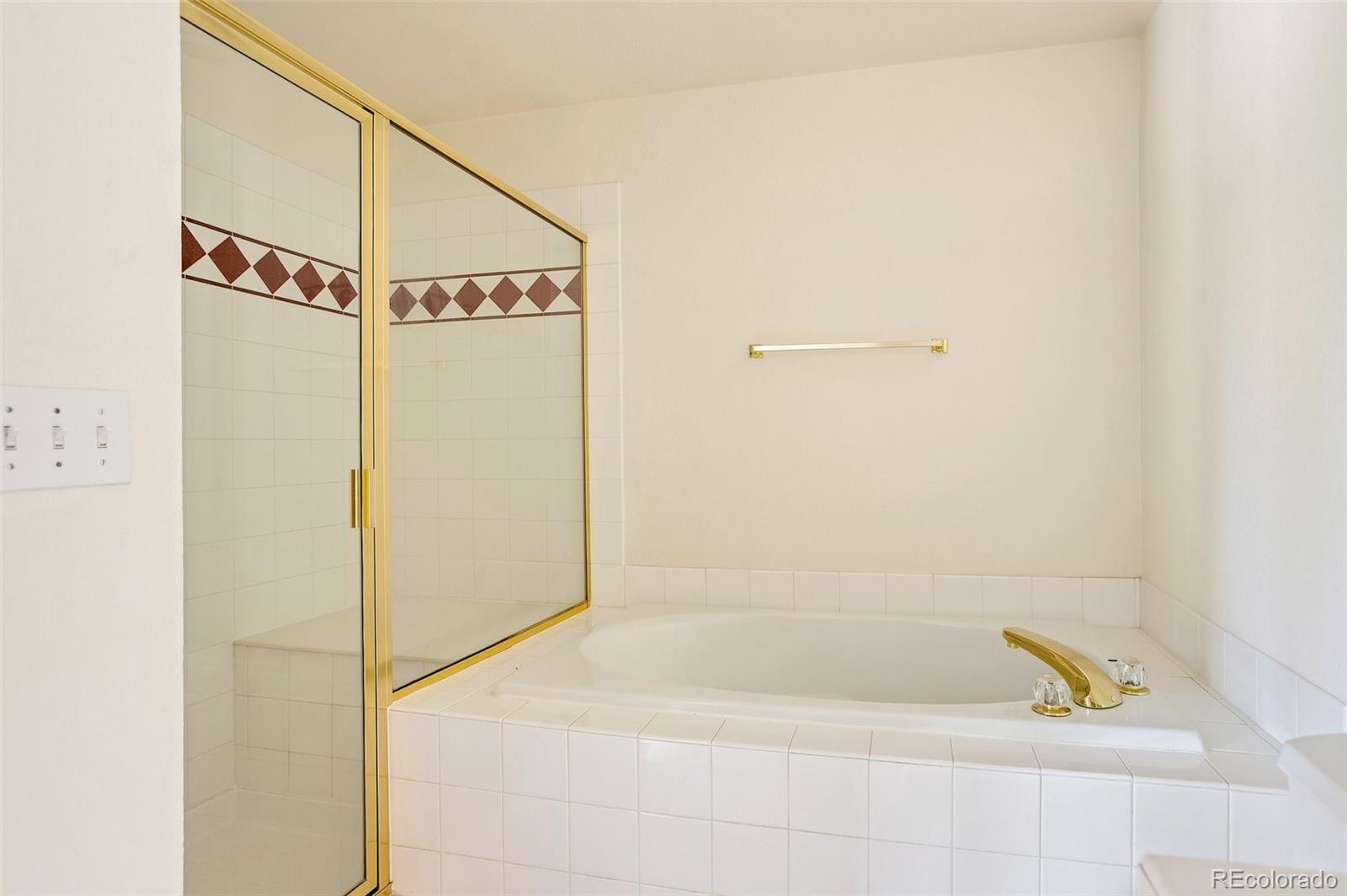 2660 S University Boulevard Unit: I