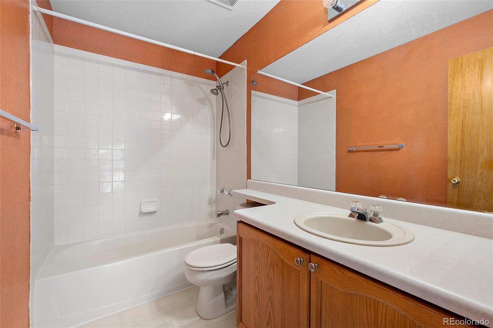 3334 Blue Grass Circle