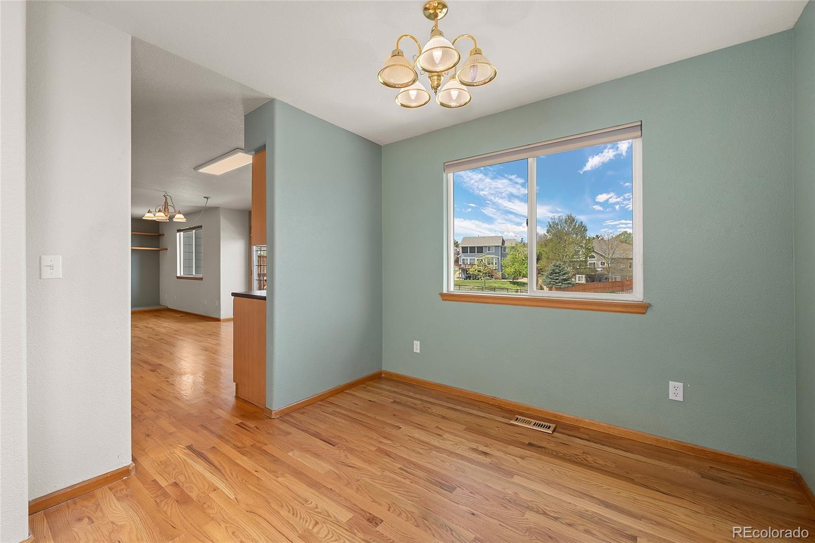 3334 Blue Grass Circle