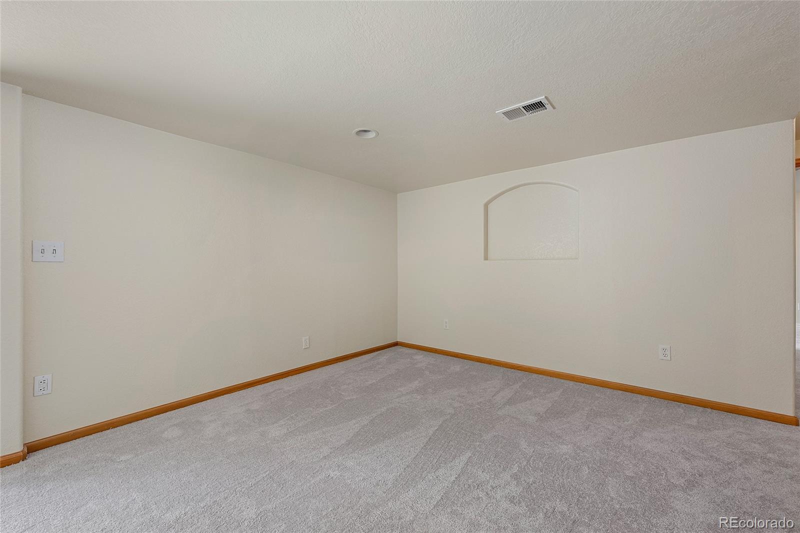 3334 Blue Grass Circle