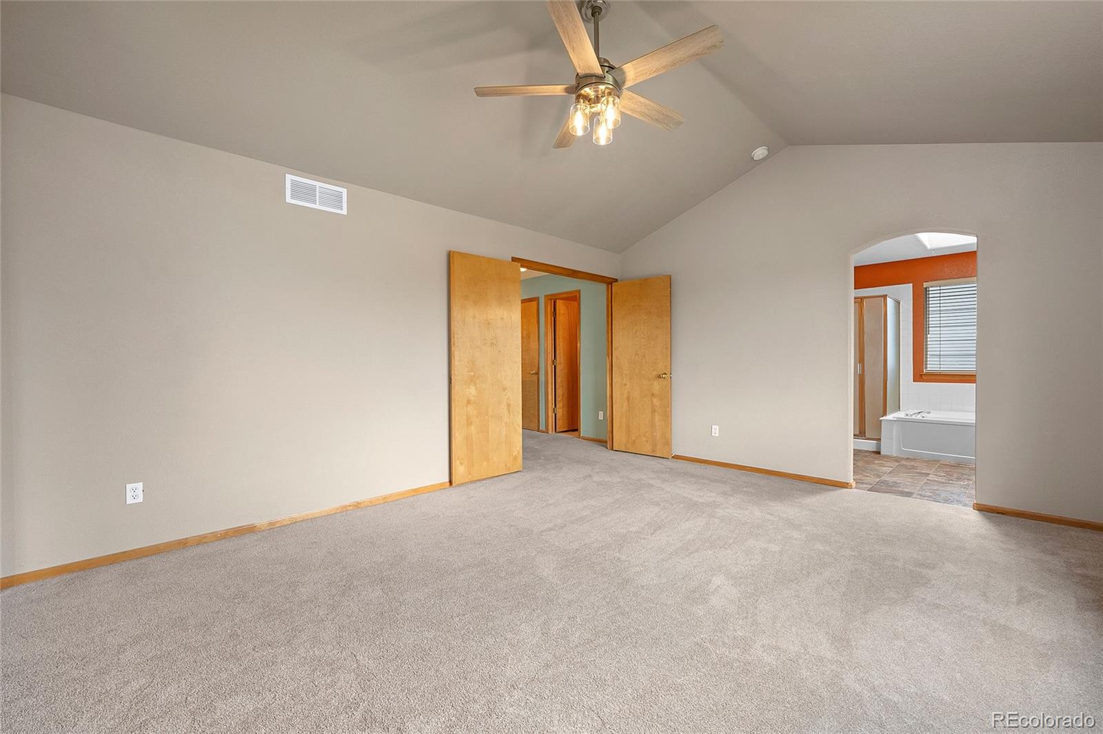 3334 Blue Grass Circle