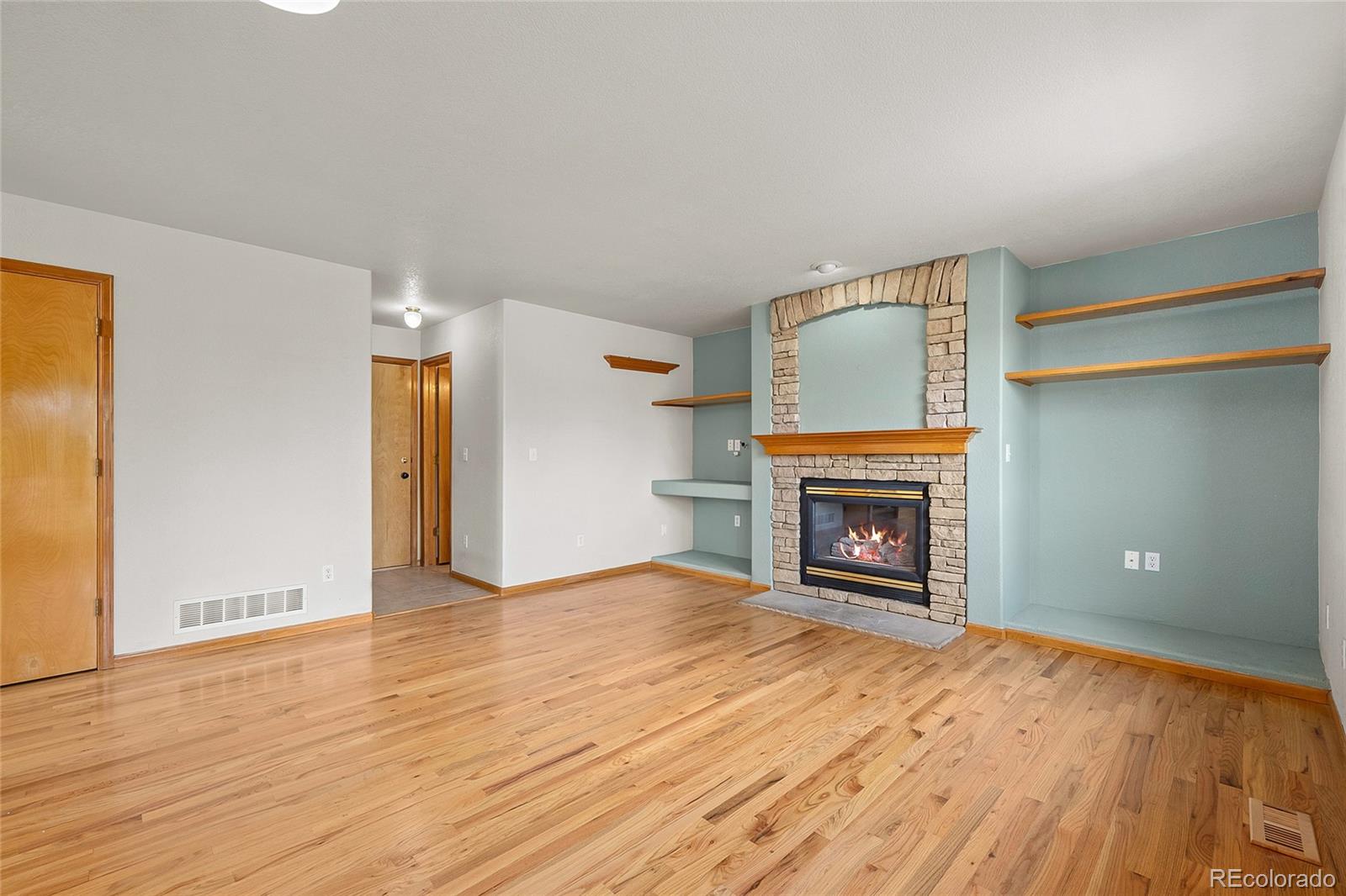 3334 Blue Grass Circle