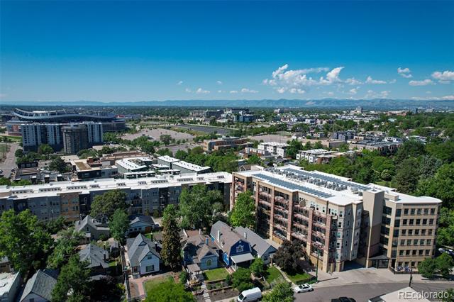 2240 N Clay Street Unit: 406