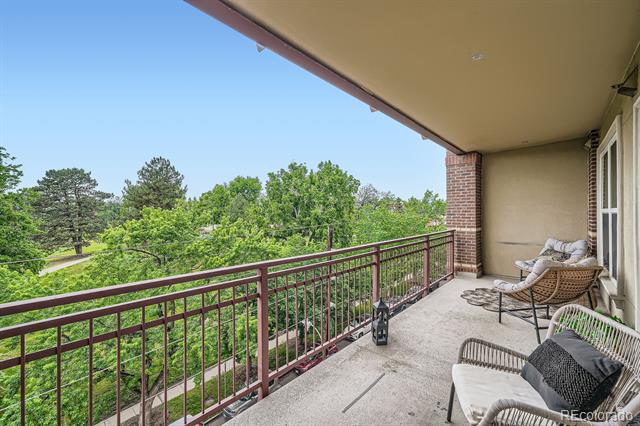 2240 N Clay Street Unit: 406