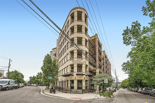 2240 N Clay Street Unit: 406