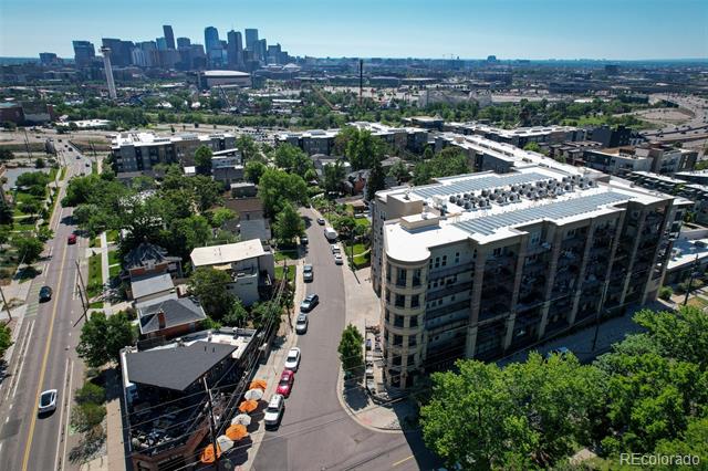 2240 N Clay Street Unit: 406