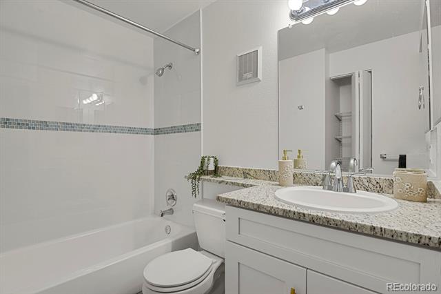1840 S Pitkin Circle Unit: B