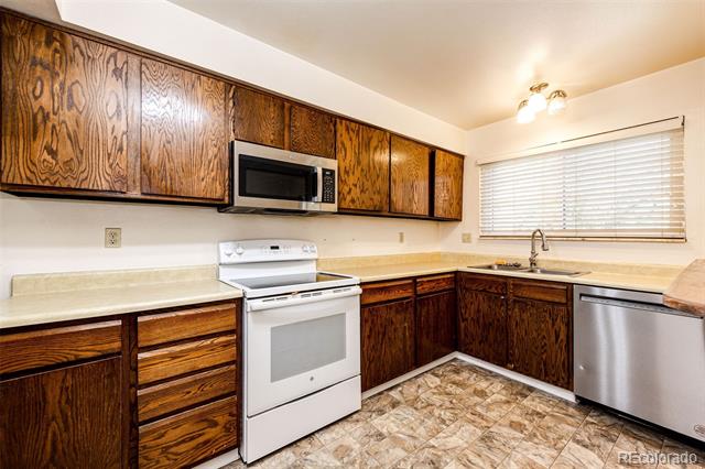 1250 S Carson Way
