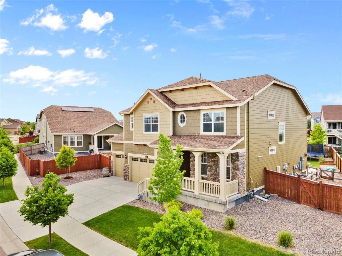 9988 Isle Circle