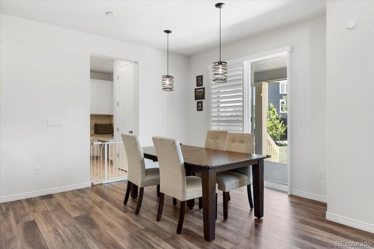 9988 Isle Circle
