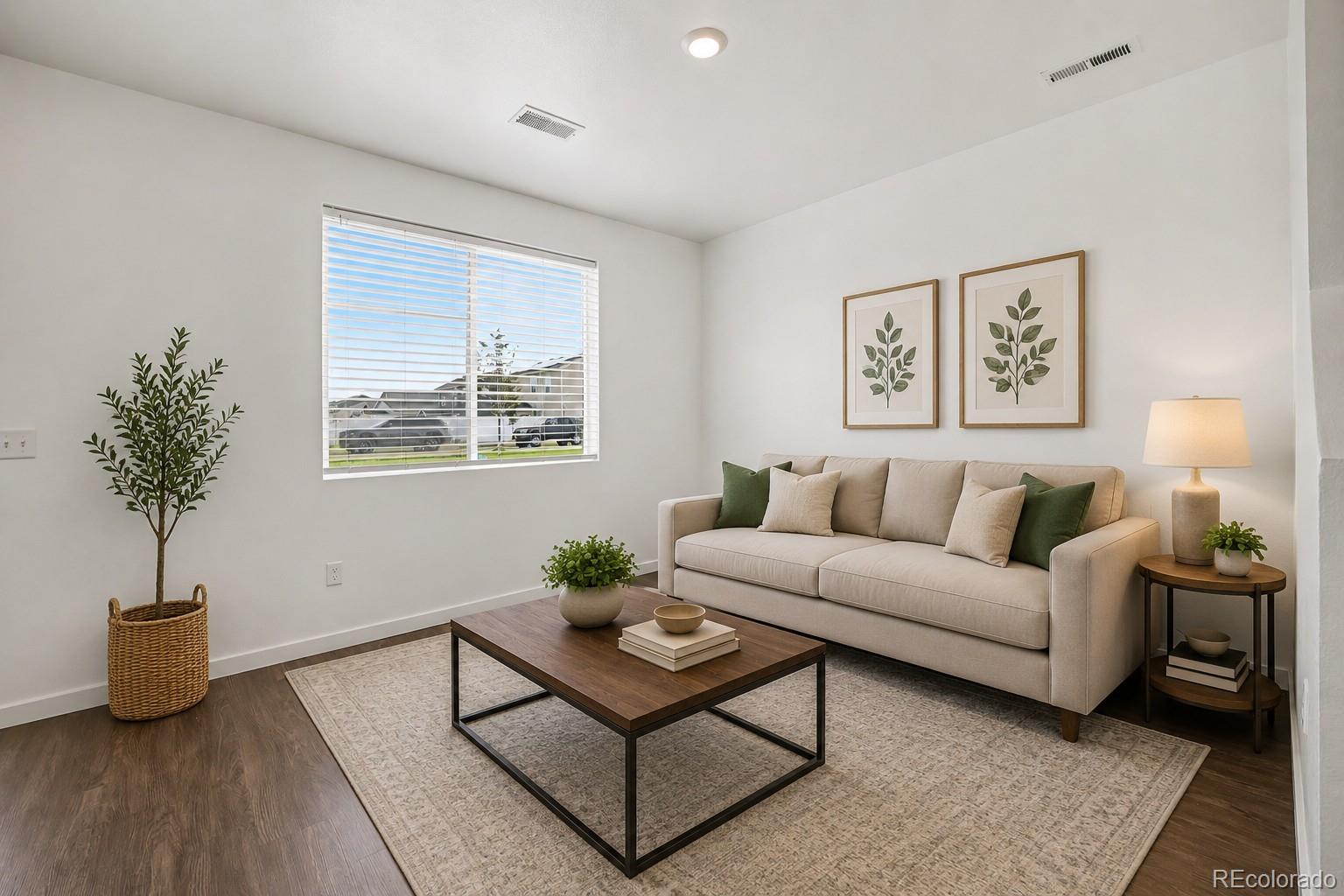 1353 Reynolds Street Unit: 17B