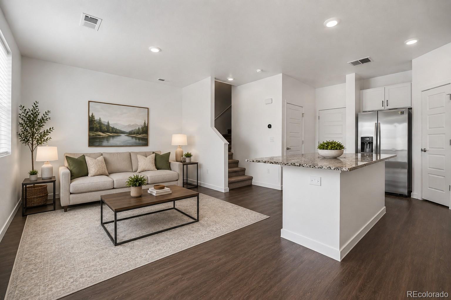 1353 Reynolds Street Unit: 17B