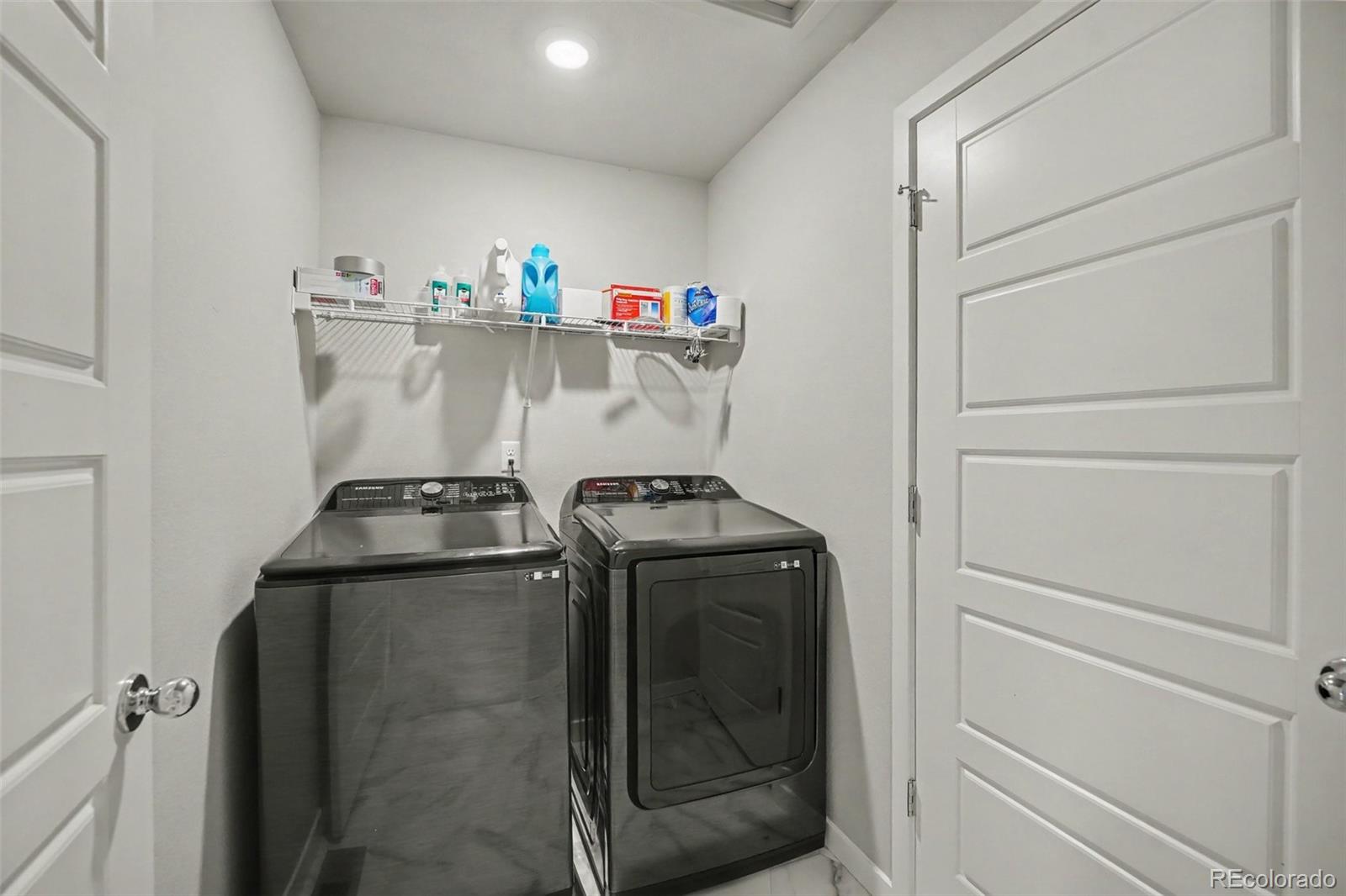 1353 Reynolds Street Unit: 17B