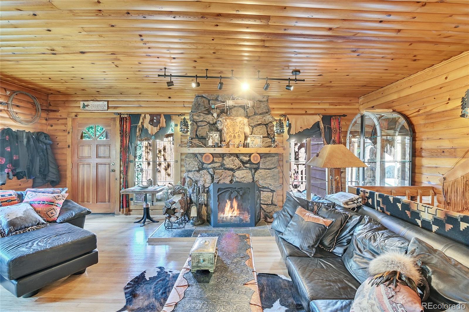 3323 S Russell Gulch Road