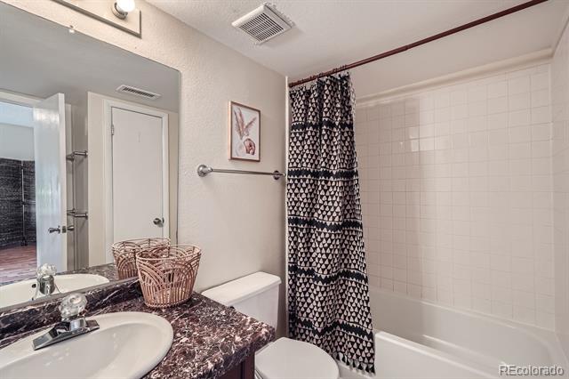 3050 W 32nd Avenue Unit: 202C
