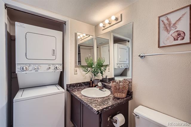 3050 W 32nd Avenue Unit: 202C