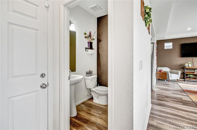 17276 E 103rd Avenue