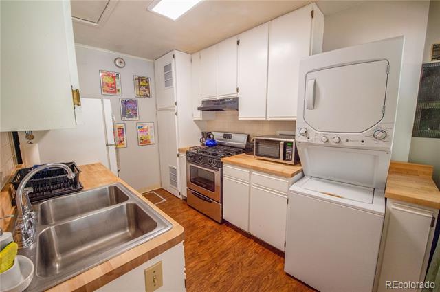 543 Asbury Place