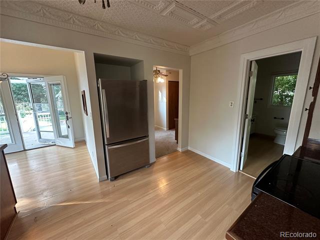215 E 5th Street