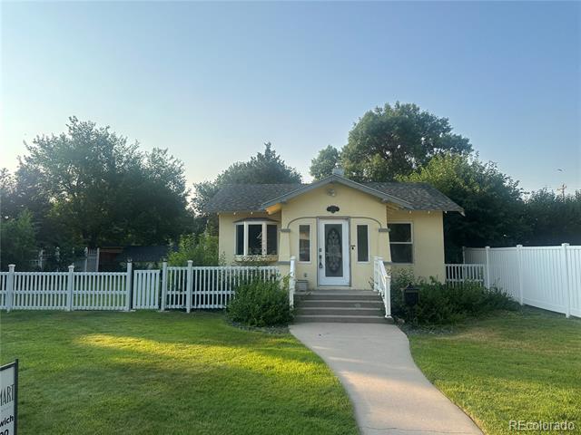 215 E 5th Street