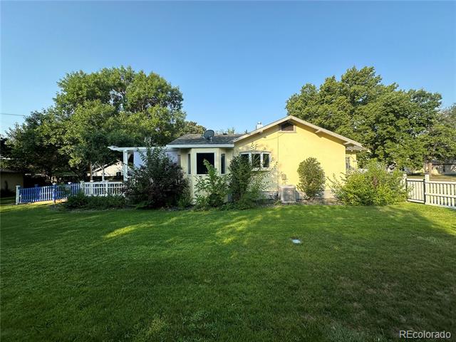 215 E 5th Street