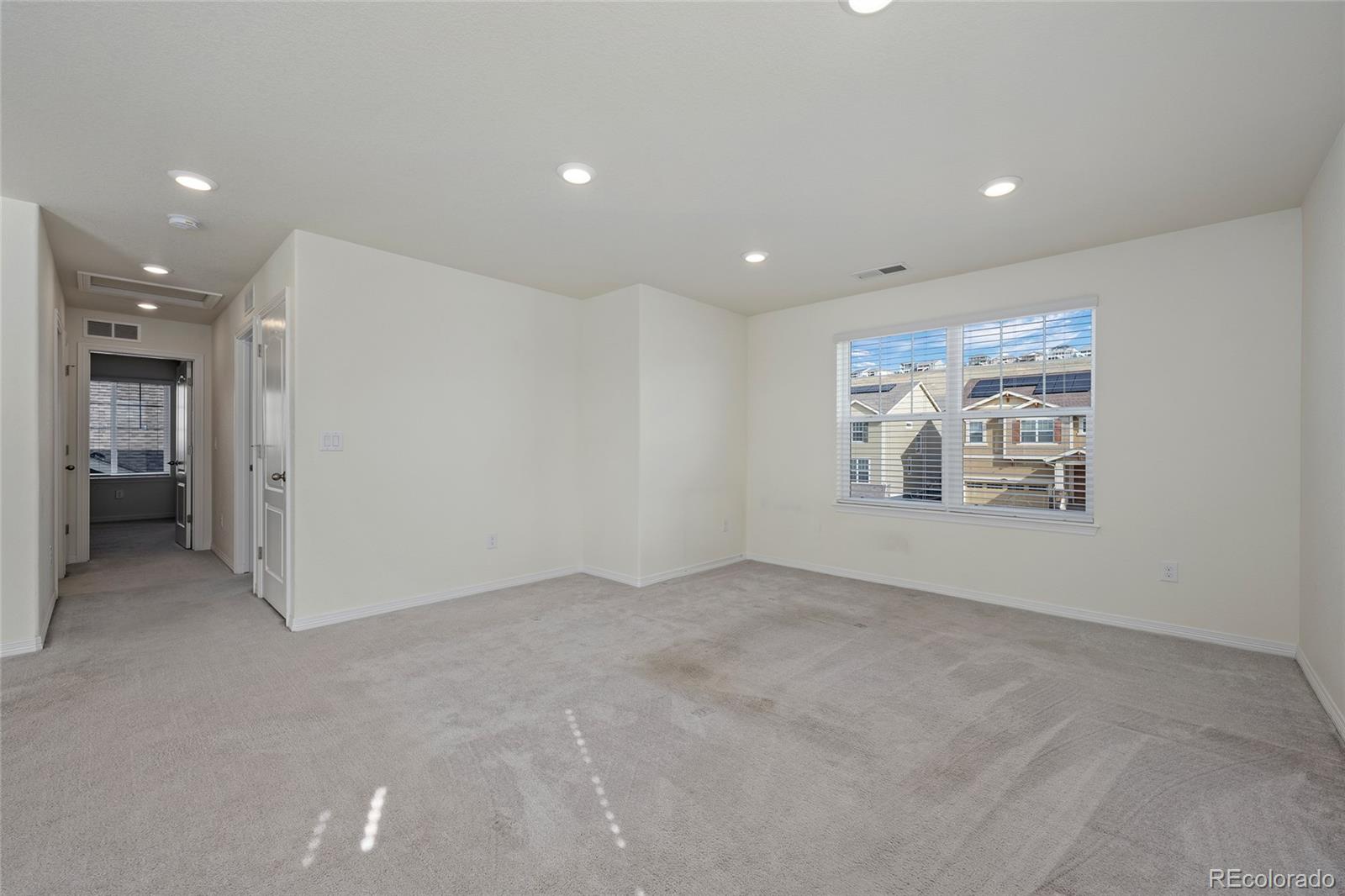 18916 W 84th Place